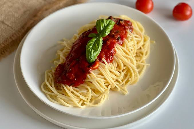 Spagetti Napoliten